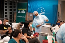 En Cali, el 50% de pacientes covid-19 en UCI estaban priorizados para vacunarse