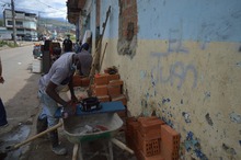 Canales de comunicaci&oacute;n de la EMRU se est&aacute;n fortaleciendo, gracias al trabajo con la comunidad del &aacute;rea de renovaci&oacute;n urbana. 