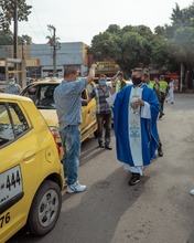 &iexcl;Los taxistas cale&ntilde;os renovaron su fe en el Parque Panamericano!
