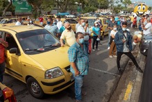 &iexcl;Los taxistas cale&ntilde;os renovaron su fe en el Parque Panamericano!