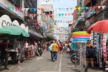 Cale&ntilde;os respondieron a la cita de &lsquo;Viva la Vida, el centro se reactiva&rsquo;