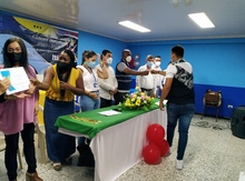 Graduaci&oacute;n y clausura de ciclos de formaci&oacute;n de hombres y mujeres que le apostaron a la paz