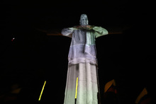 Un espect&aacute;culo tecnol&oacute;gico en el cerro de Cristo Rey cerr&oacute; la noche del cumplea&ntilde;os 485 de Cali