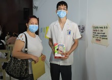 Estudiantes recibieron tabletas digitales para fortalecer su formaci&oacute;n acad&eacute;mica