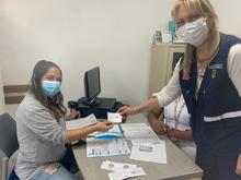 Vacunaci&oacute;n covid para embarazadas es segura, no afecta su salud ni la del beb&eacute;