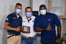 Mauricio Valencia recibi&oacute; silla de ruedas nueva para volar a Tokio 2021