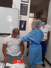 Cali pluri&eacute;tnica se vacuna para ganarle la batalla al COVID 