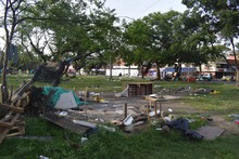Intervenci&oacute;n humanitaria a la poblaci&oacute;n migrante en las afueras de la Terminal de Transporte de Cali