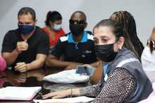 Mesa de di&aacute;logo con personas en condici&oacute;n de discapacidad en el Centro Cultural de Cali