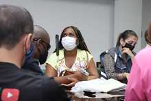 Mesa de di&aacute;logo con personas en condici&oacute;n de discapacidad en el Centro Cultural de Cali