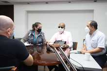 Mesa de di&aacute;logo con personas en condici&oacute;n de discapacidad en el Centro Cultural de Cali