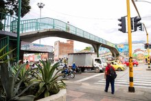 Puente peatonal se convertir&aacute; en un balc&oacute;n verde sobre la Calle 5