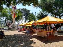 Este s&aacute;bado festivo es d&iacute;a de ir en familia a los Mercados Campesinos 
