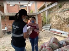 Bienestar Social presente en la olla comunitaria "Unidos por la Buitrera"