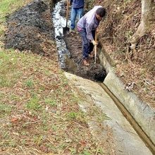Con rocer&iacute;a, barrido de maleza y limpieza de cunetas tambi&eacute;n se impacta la zona rural