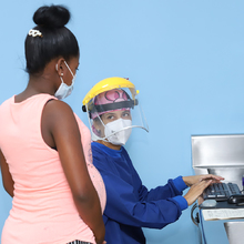 La ESE Oriente brinda atenci&oacute;n en salud oral a mujeres gestantes