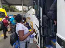 Desde la Sucursal del Cielo, m&aacute;s de 2 mil haitianos partieron rumbo a su hogar 