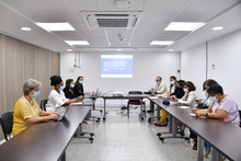 Cali y la Agencia Francesa de Desarrollo dialogan en beneficio de los migrantes