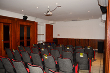FOTOS SALA AUDIOVISUAL