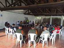 Adelantan jornada de limpieza en el Canal Santa Elena