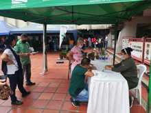 Obsequiando plantas a los cale&ntilde;os, ense&ntilde;amos a cuidar nuestro Ecosistema