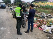 Jornadas educativas sobre manejo de residuos en plazas de mercado de Cali 