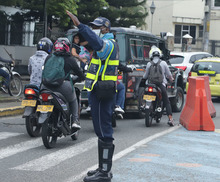 regulaci&oacute;n y control agentes 