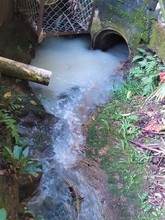 Dagma inicia proceso sancionatorio por vertimiento ilegal en cuerpo de agua de la comuna 22