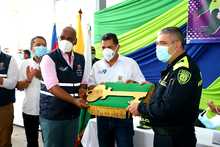 Administraci&oacute;n Distrital y Polic&iacute;a lanzaron la estrategia Plan padrino: Entornos educativos seguros 