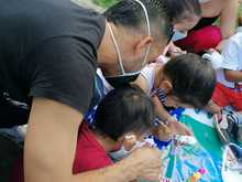 Jugando se aprende con Cari&ntilde;o a la Calle