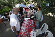 La &lsquo;Loma de la Cruz&rsquo; se convirti&oacute; en un bazar de emprendimientos juveniles