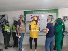 Comerciantes del &aacute;rea de renovaci&oacute;n urbana se capacitan en el manejo de residuos. 