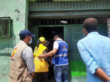 Comerciantes del &aacute;rea de renovaci&oacute;n urbana se capacitan en el manejo de residuos. 