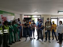 Comerciantes del &aacute;rea de renovaci&oacute;n urbana se capacitan en el manejo de residuos. 