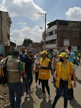 Comerciantes del &aacute;rea de renovaci&oacute;n urbana se capacitan en el manejo de residuos. 