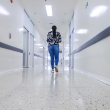 &lsquo;Consultorios Rosa&rsquo; intensificar&aacute;n detecci&oacute;n de alertas frente a violencia contra la mujer y poblaci&oacute;n Lgbtiq+