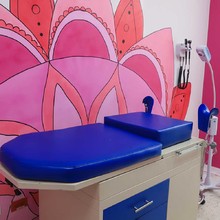 &lsquo;Consultorios Rosa&rsquo; intensificar&aacute;n detecci&oacute;n de alertas frente a violencia contra la mujer y poblaci&oacute;n Lgbtiq+