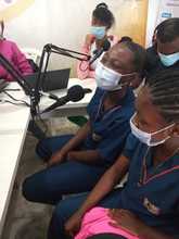 Historias radiof&oacute;nicas de vivencias barriales en la experiencia pedag&oacute;gica Narrando y rapeando por la vida