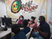 Historias radiof&oacute;nicas de vivencias barriales en la experiencia pedag&oacute;gica Narrando y rapeando por la vida