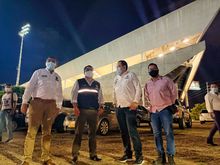 La Unidad de Servicios P&uacute;blicos revisa luminarias de escenarios deportivos donde se competir&aacute; en los Juegos Panamericanos 