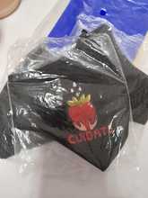 Estudiantes de la IEO Rep&uacute;blica de Argentina comenzaron a comercializar su kit de bioseguridad