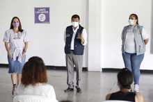 Beneficiadas 16 familias desplazadas, con 24 ni&ntilde;os  