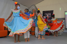 Encuentro de Experiencias Significativas al ritmo de sonidos t&iacute;picos de nuestro pa&iacute;s 