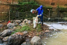 Labores de limpieza a quebradas de la comuna 20 