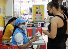 Exitosa labor de vacunaci&oacute;n anticovid en el d&iacute;a sin IVA