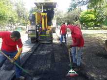 Las &lsquo;Obras de Coraz&oacute;n&rsquo; siguen mejorando la infraestructura vial de los barrios en Cali