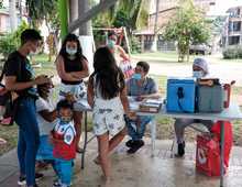 En Cali la vacunaci&oacute;n anticovid sigue avanzando. Muestra de ello es la aceptaci&oacute;n que tiene la apertura del proceso de inmunizaci&oacute;n en ni&ntilde;os de 3 a 11 a&ntilde;os.