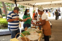 Abierta convocatoria para el fortalecimiento de las bebidas tradicionales del Pac&iacute;fico a base de Viche 