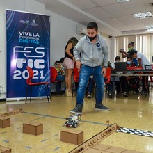 Expandiendo l&iacute;mites del conocimiento en FesTIC