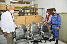 Alcald&iacute;a hace entrega de equipos tecnol&oacute;gicos y mobiliario al INPEC